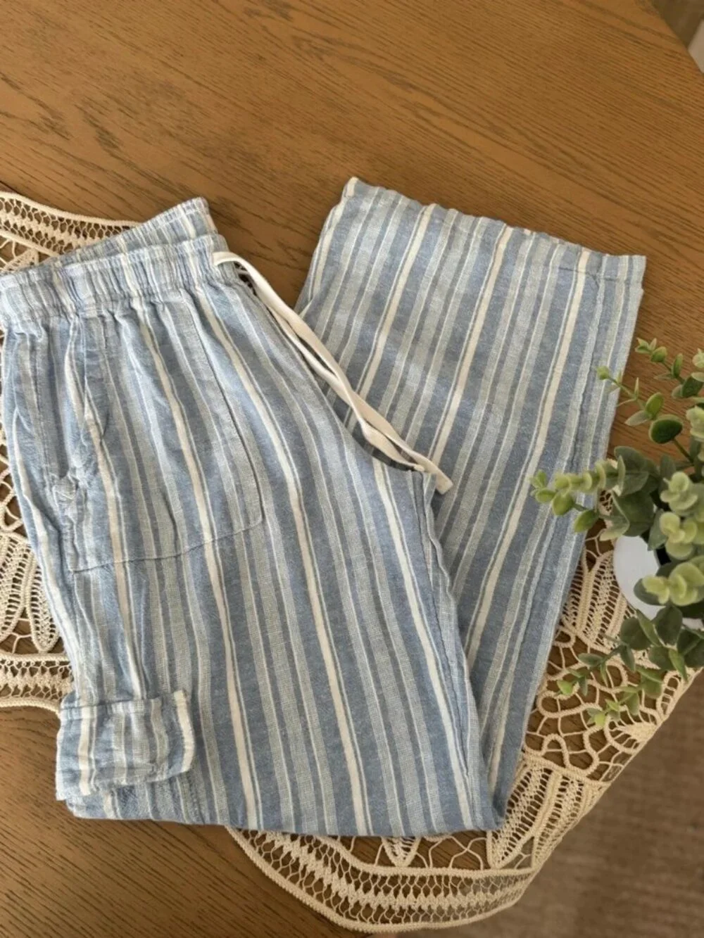 Roxy Linen Blend Striped Wide Leg Drawstring Pants Blue White M Boho Coastal - Picture 1 of 6